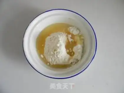 Make A black sesame peanut-su moon cake step 2