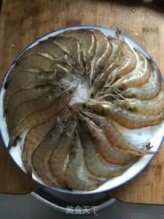 Make Garlic fan shrimp step 7