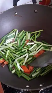 Make Garlic eggs step 2