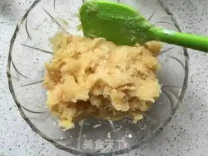 Make Chocolate pineapple step 11