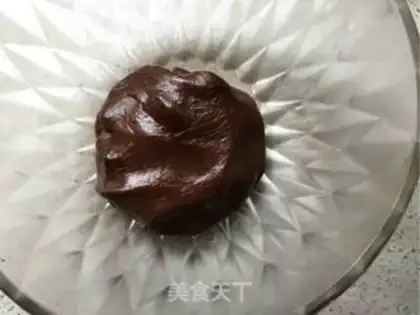 Make Chocolate pineapple step 14