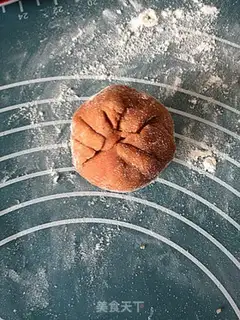 Make Red Lotus Mooncake step 8