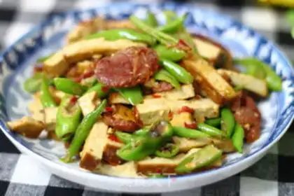 Make Chili fried tofu dry sausage step 5
