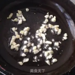 Make Green peppers and eggs step 2