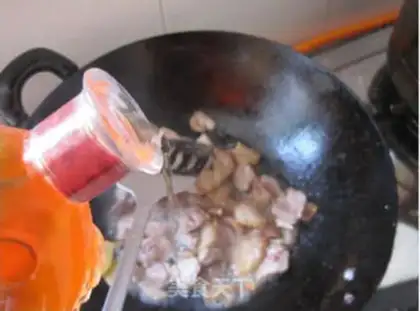 Make Peach and glue step 3
