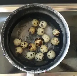 Make Jealousy, fatty quail eggs step 1