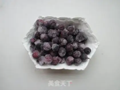 Make Blueberry smoothie step 1