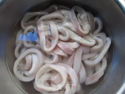 Make Curry potato squid noodles step 3