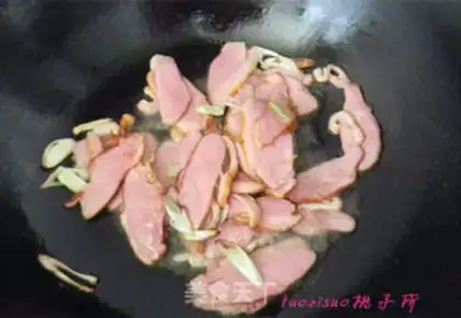 Make Twin pepper fried duck chest step 4