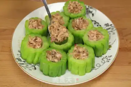 Make Pork made bitter melons step 5