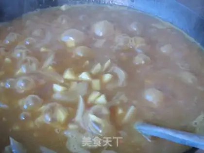 Make Curry potato squid noodles step 11