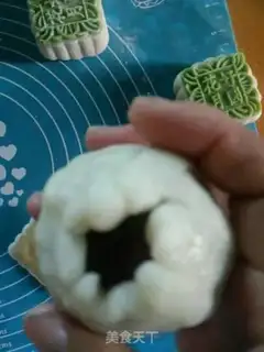 Make Ice mooncake step 10