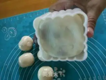 Make Ice mooncake step 11