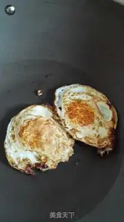 Make Soy fried eggs step 0