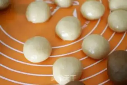 Make A broad yolk step 7