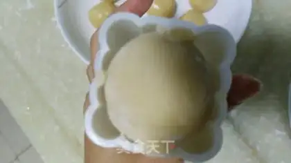 Make Lian Yong Mooncake step 8