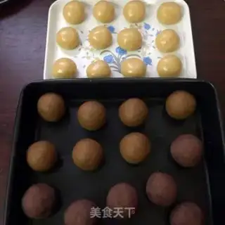 Make A wide moon cake step 5
