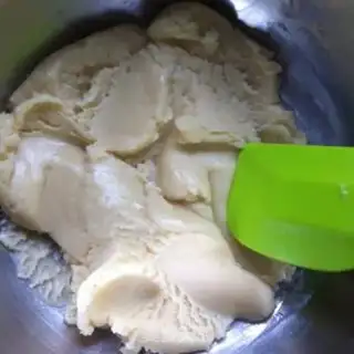 Make Honey version of Mid-Autumn Mooncake step 2