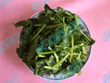 Make Spinach butterflies step 0