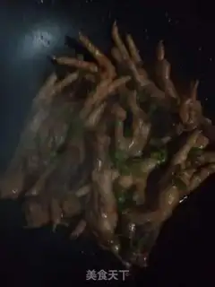 Make Roasted chicken feet step 5