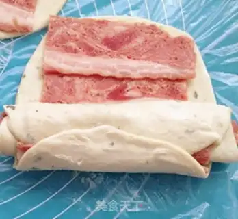 Make Bacon roll step 3