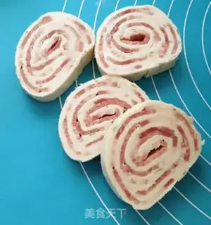 Make Bacon roll step 5