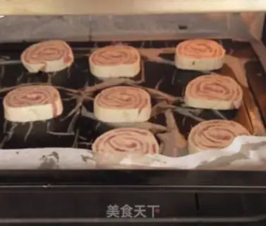 Make Bacon roll step 6