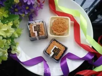 Make A wide moon cake step 20