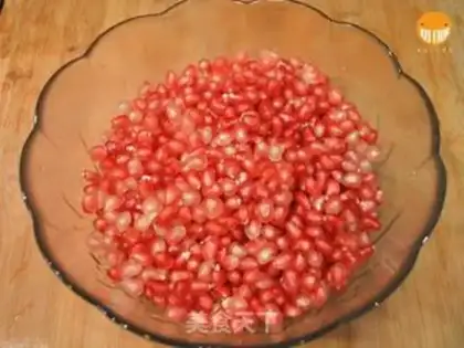 Make Pomegranate jelly step 3