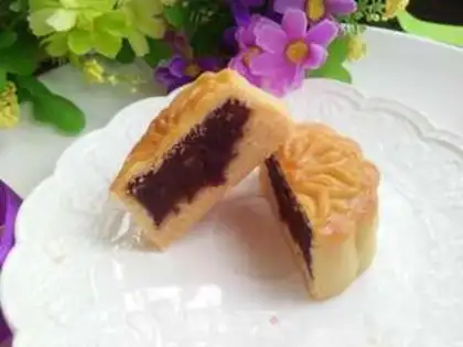 Make A wide moon cake step 24
