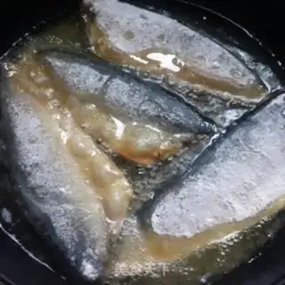 Make Fried mackerel step 4