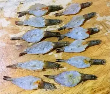 Make Garlic back shrimp step 4