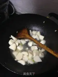 Make Pepper fried abalone mushrooms step 3
