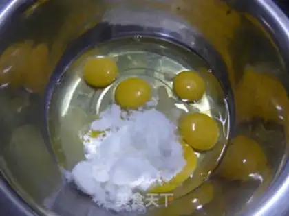 Make Sponge cake with tea and milk step 2