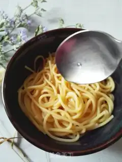 Make Onion noodles step 7