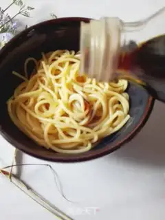 Make Onion noodles step 8