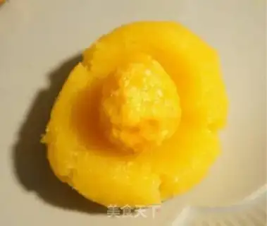 Make A broad coconut yolk step 5