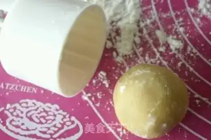 Make A broad coconut yolk step 7