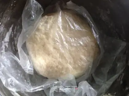 Make One-key egg bread step 0
