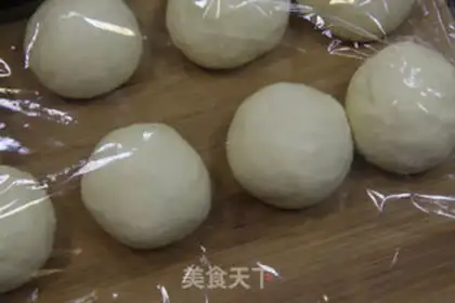 Make Cream roll step 2