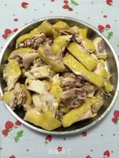 Make The yellow and white chicken step 5
