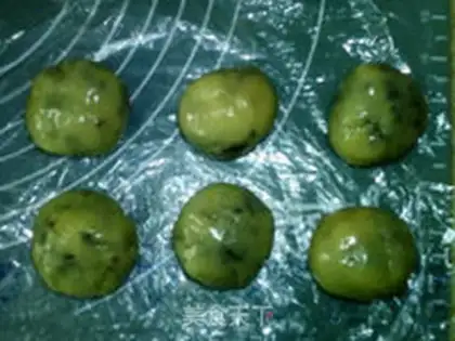 Make Broad beef moon cakes step 14