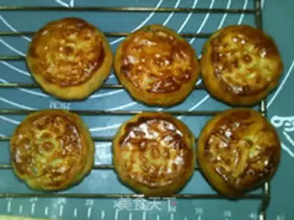 Make Broad beef moon cakes step 23