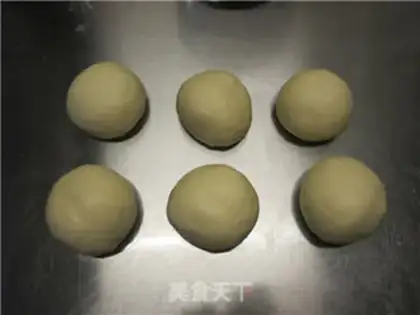 Make Hokkaido flower bread step 12