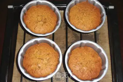 Make Red sugar date mud pound cake step 6