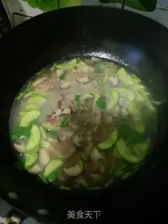 Make Bacon mushroom soup step 2