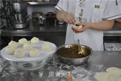Make The way of buns step 6