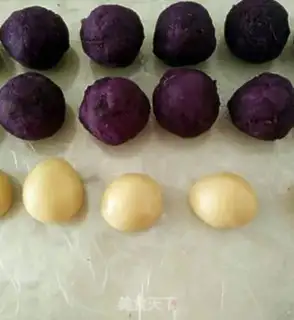Make The potato moon cake step 8