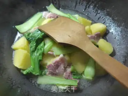 Make Potato with gravy step 5