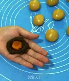 Make Bean and egg yolks step 5